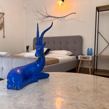 Lord Of The Dead Sea By Crown Aparthotel Neve Zohar Bagian luar foto