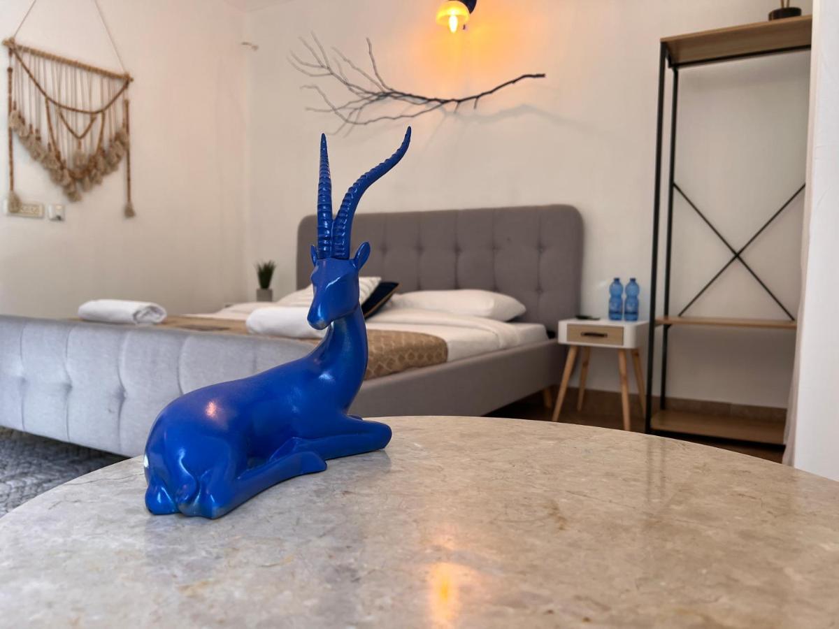 Lord Of The Dead Sea By Crown Aparthotel Neve Zohar Bagian luar foto